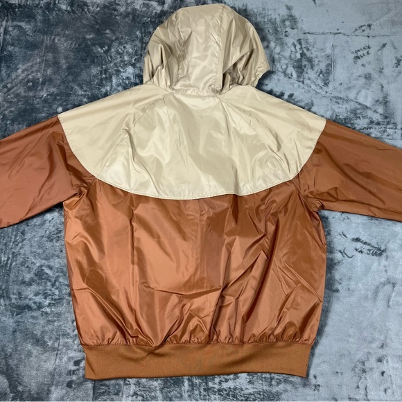 NWT Nike Men’s L Full Zip Brown Tan Windrunner Windbreaker Hooded Jacket Vented - Picture 10 of 16